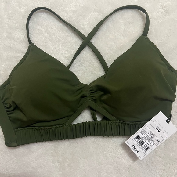 Shade & Shore bikini set - Picture 2 of 7